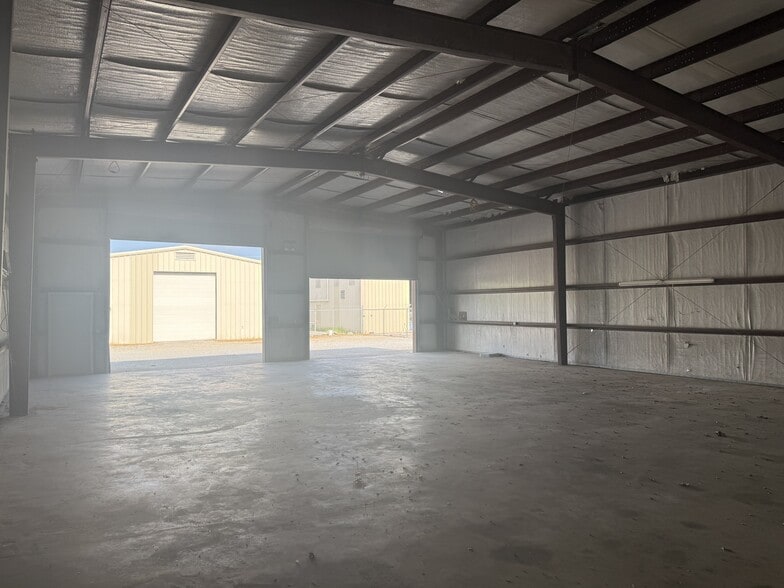 More Photos Of 3927 Highway 27, Sulphur Light Distribution For Lease