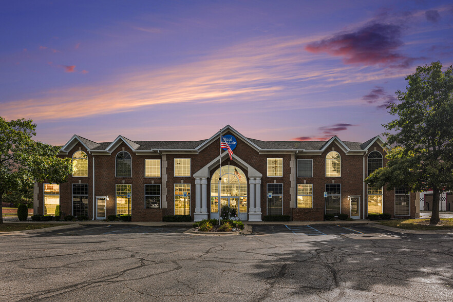 Primary Photo Of 47800 Gratiot Ave, Chesterfield Office For Lease