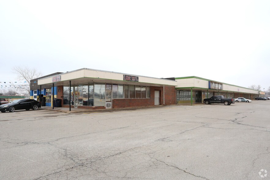 4400-4700 S Bryant Ave  