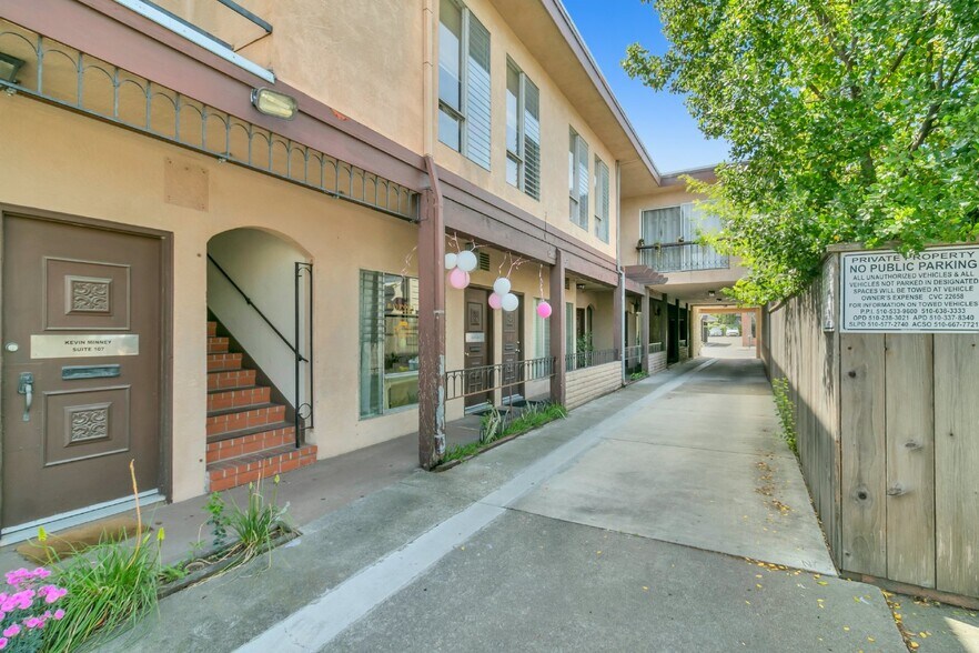 More Photos Of 2515 Santa Clara Ave, Alameda Loft Creative Space For Lease