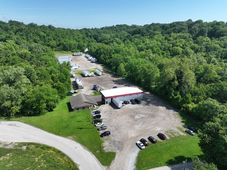More Photos Of 4450 Monroe St, Hooven Truck Terminal For Sale