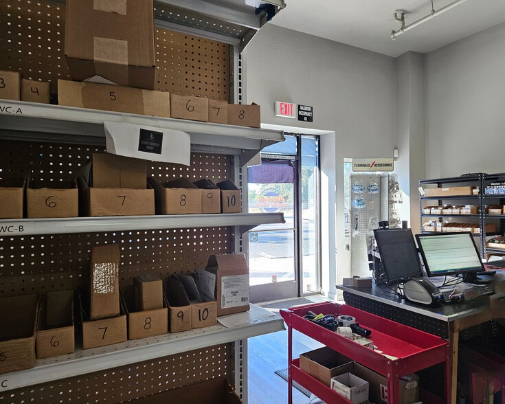 More Photos Of 601-611 H St, Modesto Storefront For Sale