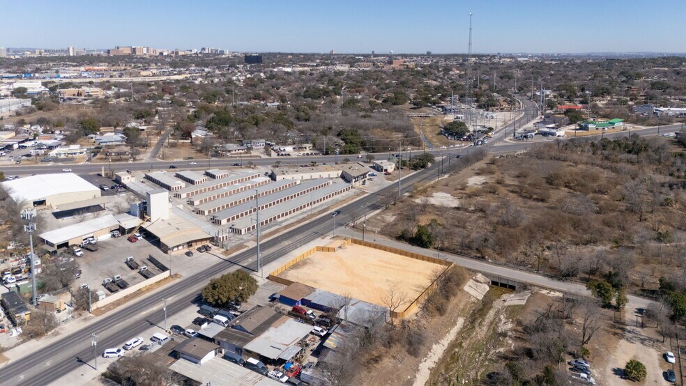 More Photos Of 5044 Callaghan Rd, San Antonio Land For Lease