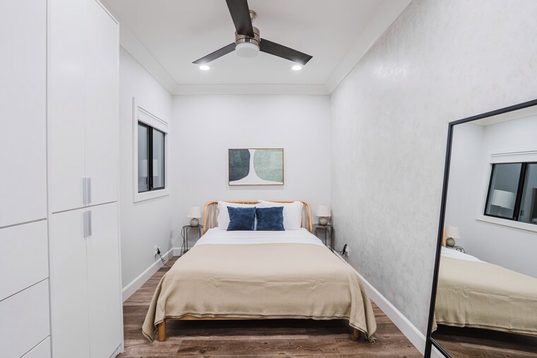 More Photos Of 251 Middlefield Rd, Palo Alto Apartments For Sale