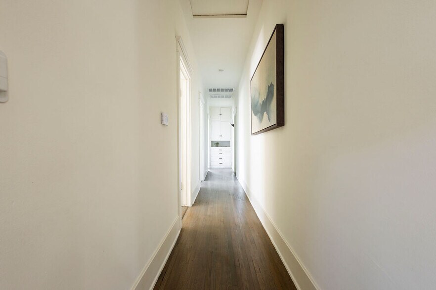 More Photos Of 1053 Hudson ave, Los Angeles Apartments For Sale