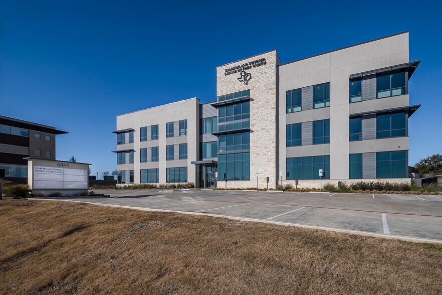 Primary Photo Of 6844 Harris Pky, Fort Worth Medical For Lease