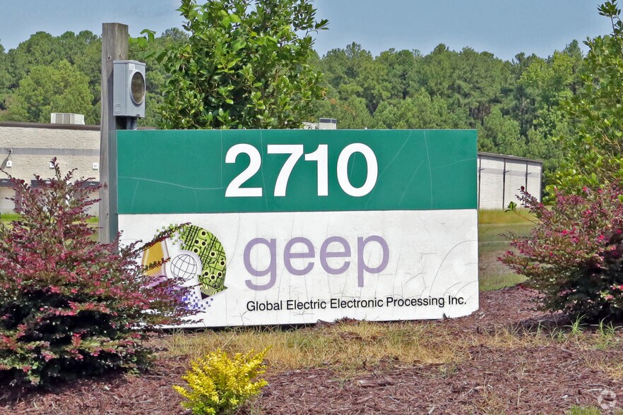 More Photos Of 2710 Weck Dr, Durham Warehouse For Lease