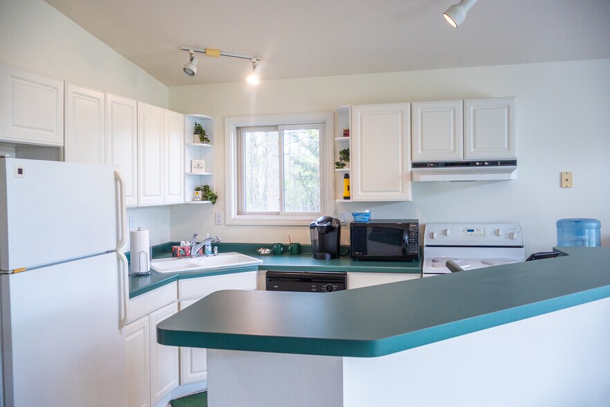 More Photos Of 17656 US Highway 12, New Buffalo Office For Sale