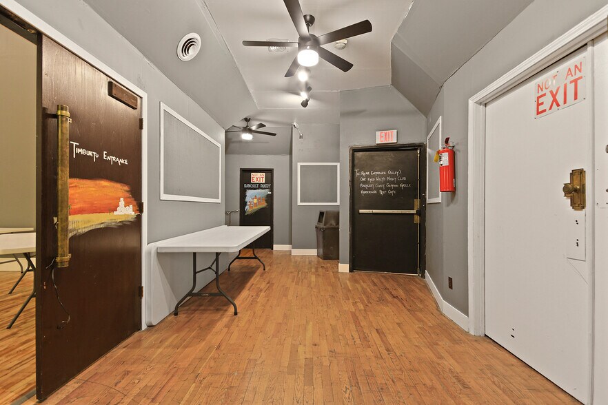 More Photos Of 105 Coal st, Mexico Specialty For Sale