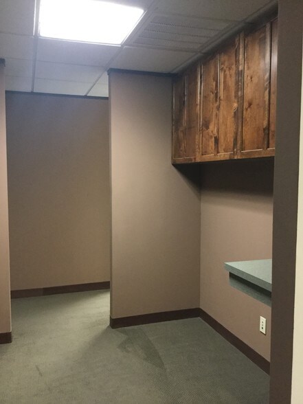 More Photos Of 3200 Steck Ave, Austin Office For Sale
