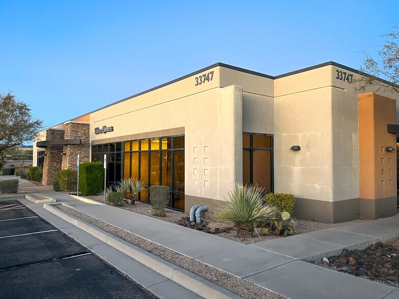 More Photos Of 33747 N Scottsdale Rd, Scottsdale Office For Sale