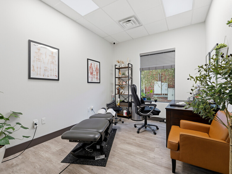 More Photos Of 6550 Naaman Forest Blvd, Garland Medical For Lease