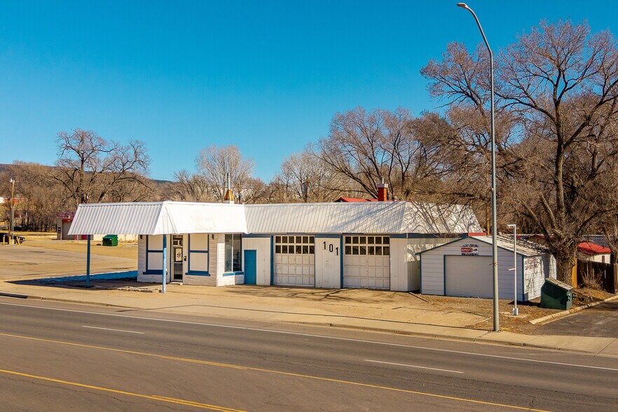 More Photos Of 1101 S 2nd St, Raton Specialty For Sale
