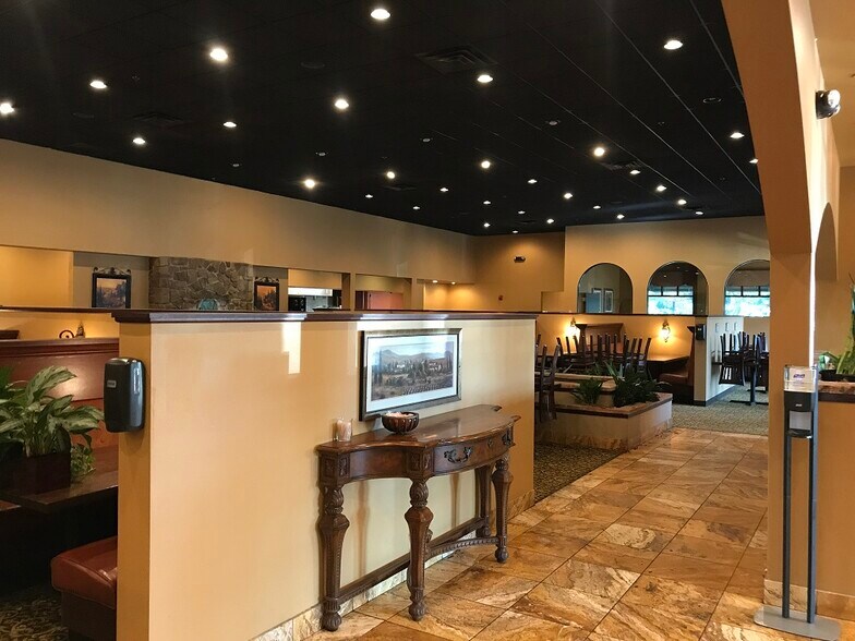 More Photos Of 2949 Triverton Pike Dr, Madison Restaurant For Sale