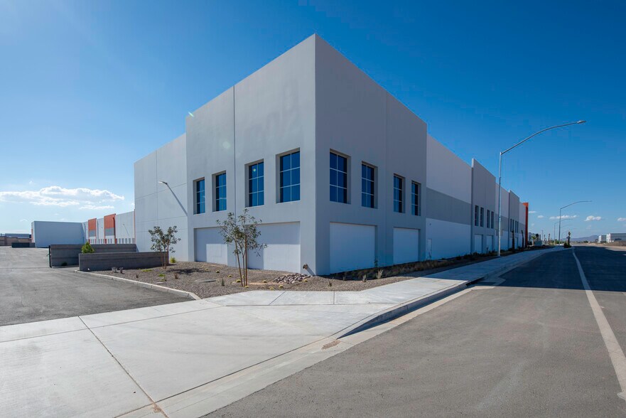 More Photos Of 8349 E Pecos Rd, Mesa Warehouse For Lease