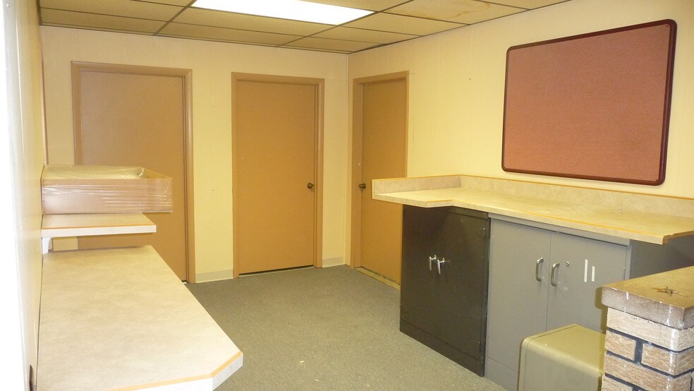 More Photos Of 215-225 S Allison Ave, Xenia Medical For Sale