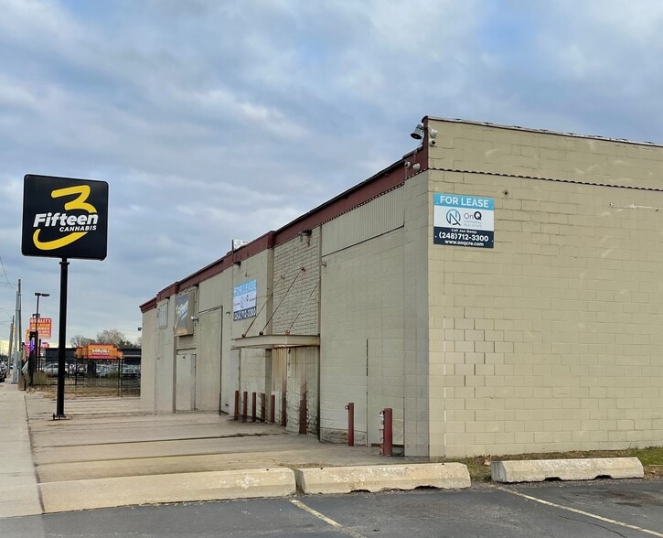 More Photos Of 21221 W Eight Mile Rd, Detroit Auto Repair For Sale