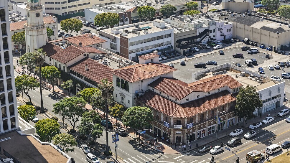 More Photos Of 901-951 Westwood Blvd, Los Angeles Restaurant For Lease