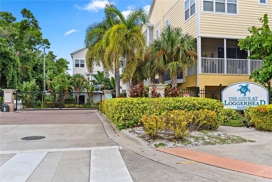 More Photos Of 3157 Nautical Pl S, Saint Petersburg Multifamily For Sale