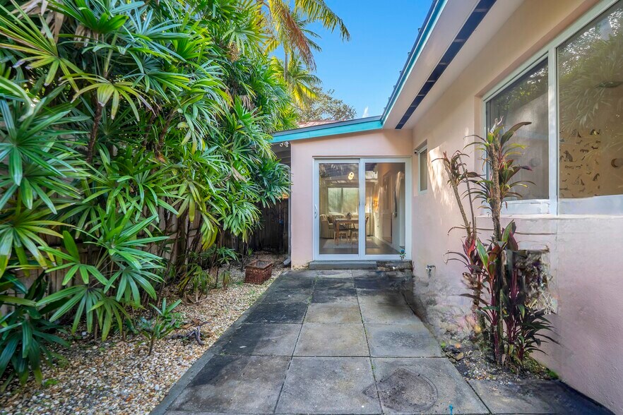 More Photos Of , Miami Multifamily For Sale
