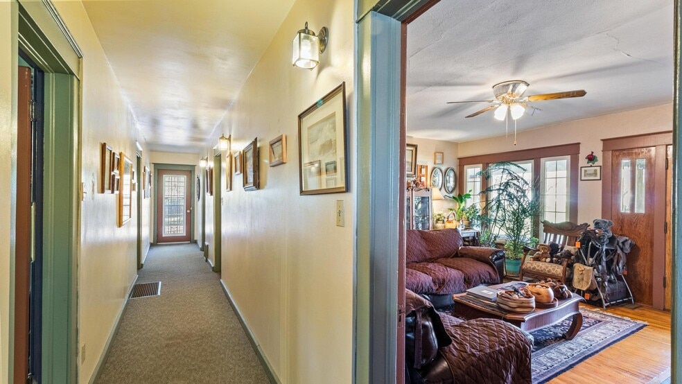 More Photos Of 295 N Main St, Glendale Hospitality For Sale