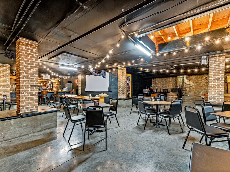 More Photos Of 36 & 44 E Main St., Brevard Storefront Retail Office For Sale