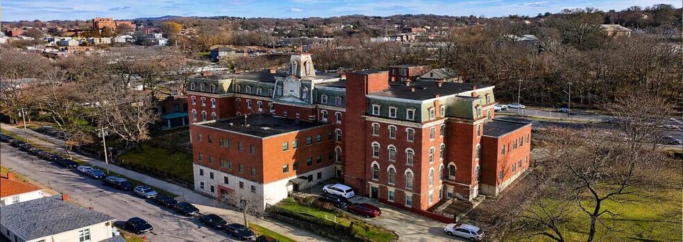More Photos Of 192 9th St, Troy Schools For Sale
