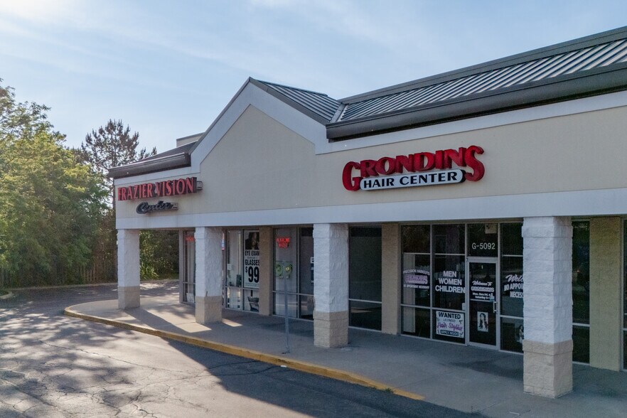 More Photos Of 5072-5096 Corunna Rd, Flint Unknown For Lease