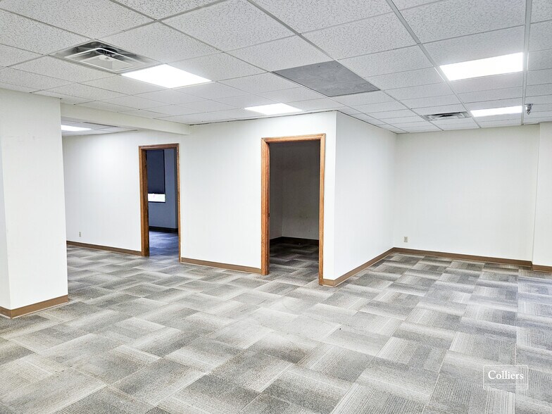 More Photos Of 20120 Route 19, Cranberry Township Unknown For Lease