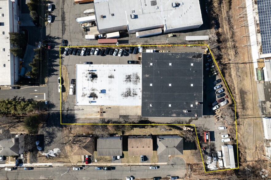 More Photos Of 1000 Brighton St, Union Township Manufacturing For Lease