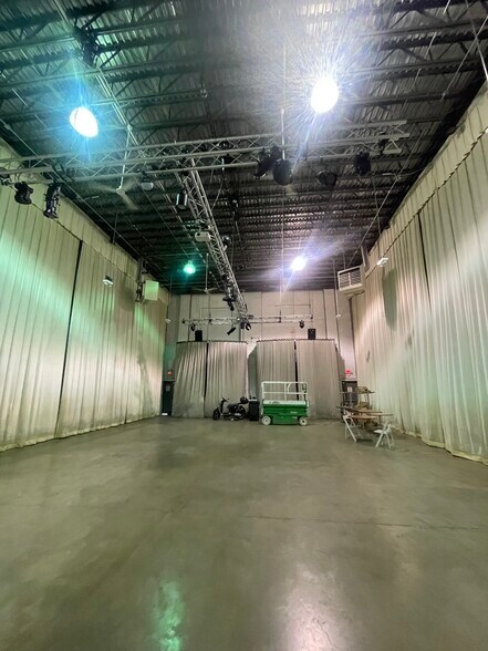 More Photos Of 1011 Dean St, Brooklyn Storefront For Lease