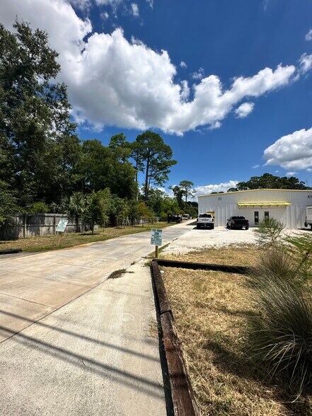 More Photos Of 2532 Joan Ave, Panama City Beach Industrial For Sale
