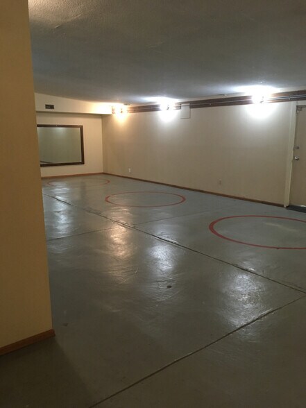 More Photos Of 1615 37th St, Evans Freestanding For Lease