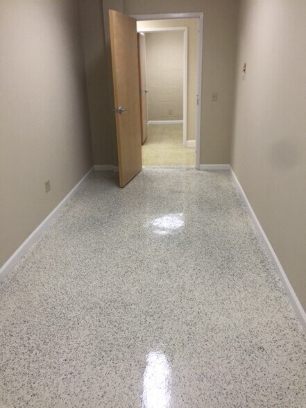 More Photos Of 1500 Garner Rd, Raleigh Office For Lease