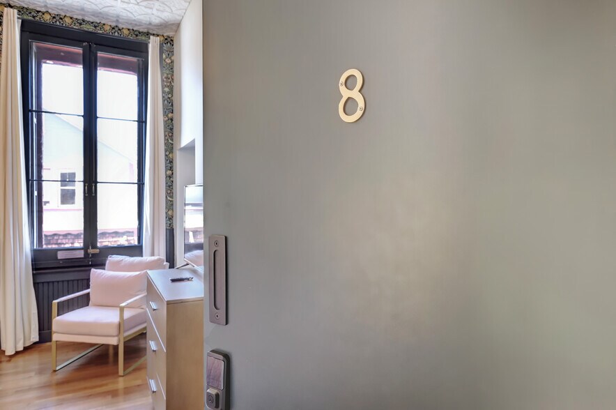 More Photos Of 233 Broad St, Nevada City Hotel For Sale