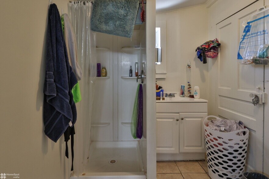 More Photos Of 115 E Ruddle St, Coaldale Multifamily For Sale