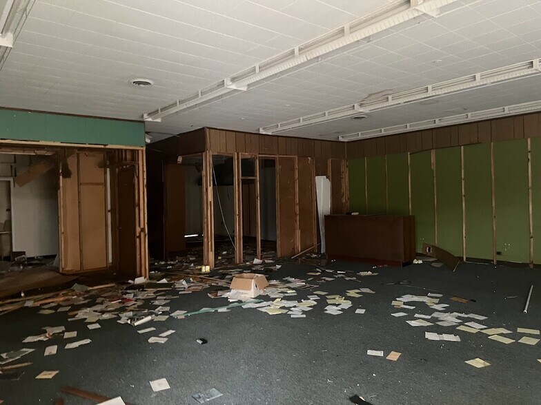 More Photos Of , Columbus Unknown For Sale