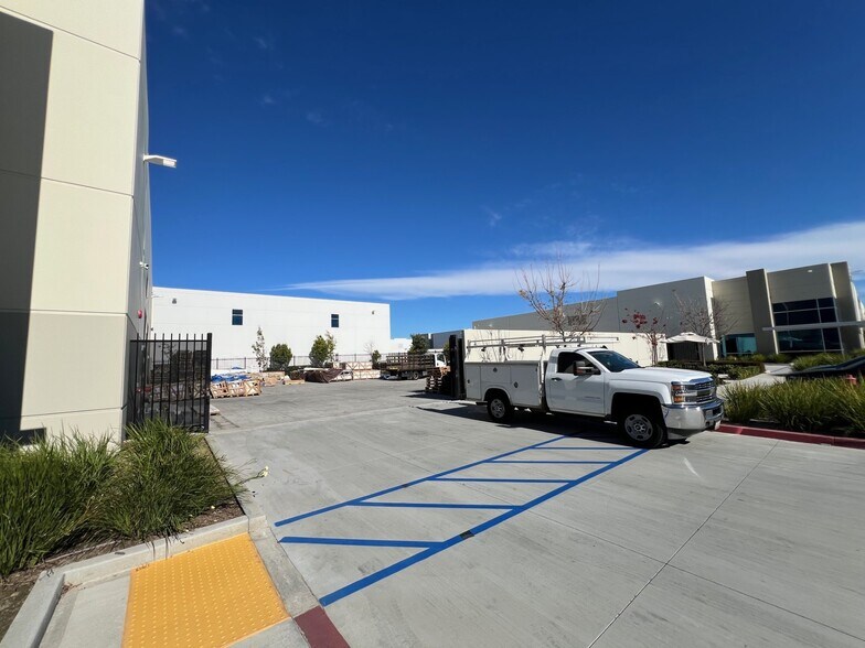 More Photos Of 8576 Kimball Ave, Chino Warehouse For Lease