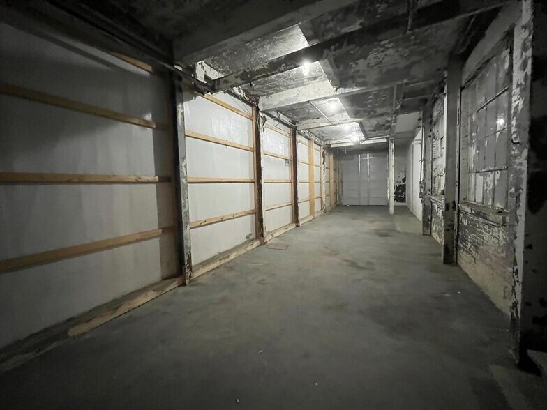 More Photos Of 53 Canal St, Greenville Manufacturing For Sale