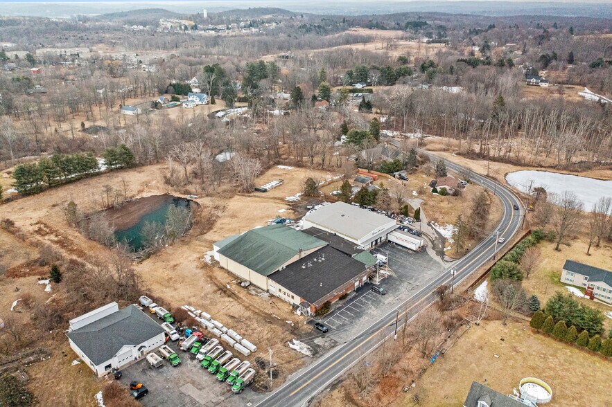 More Photos Of 381 Vineyard Ave, Highland Refrigeration Cold Storage For Sale