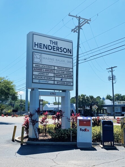 More Photos Of 4302 Henderson Blvd, Tampa Medical For Lease