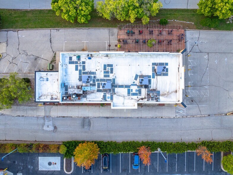 More Photos Of 2423 N Kossow Rd, Waukesha Restaurant For Sale