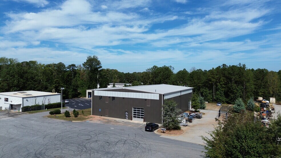 More Photos Of 8 Solar Cir, Newnan Warehouse For Sale