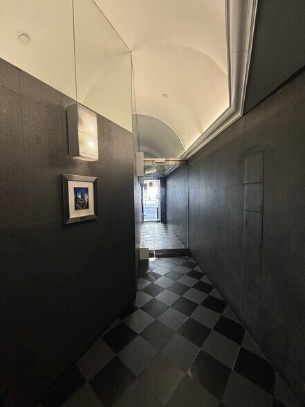 More Photos Of 433 Fifth Ave, New York Office For Lease