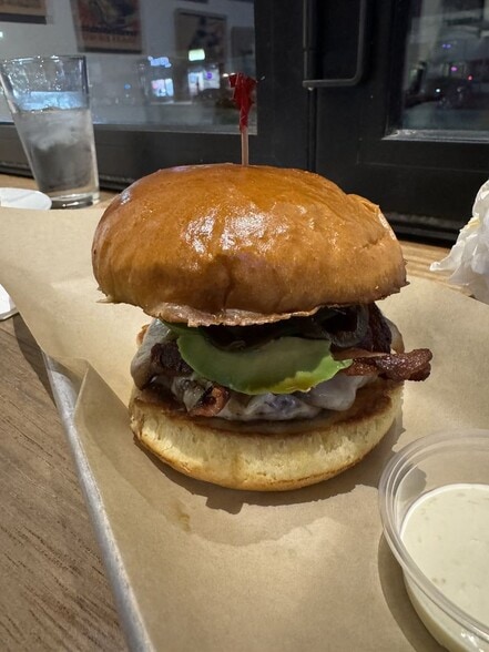 More Photos Of 12600-12604 W Washington Blvd, Los Angeles Restaurant For Lease