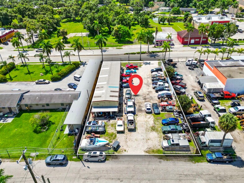 More Photos Of 3875 Palm Beach Blvd, Fort Myers Auto Repair For Sale