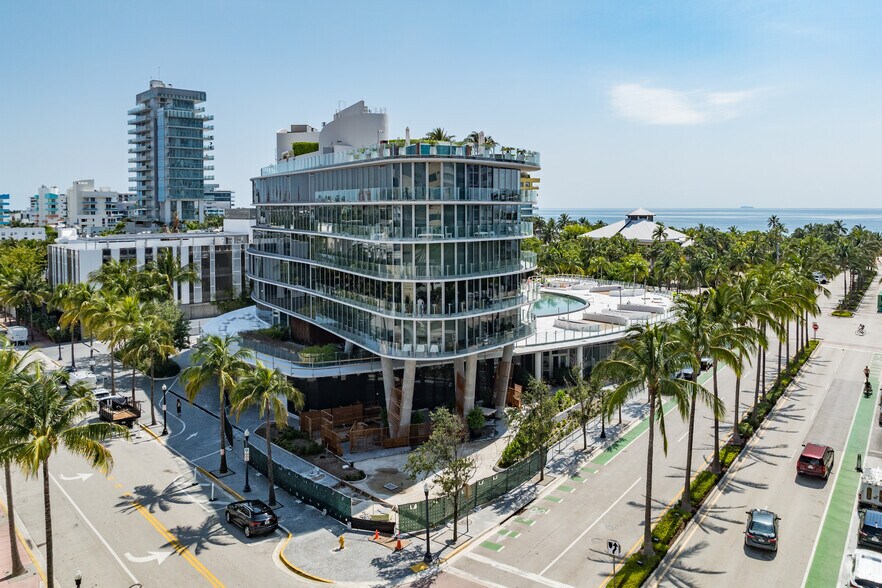 More Photos Of 1 Collins Ave, Miami Beach Apartments For Sale