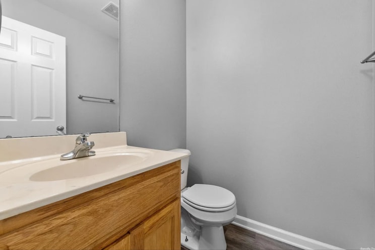 More Photos Of 900 Madden Rd, Jacksonville Apartments For Sale