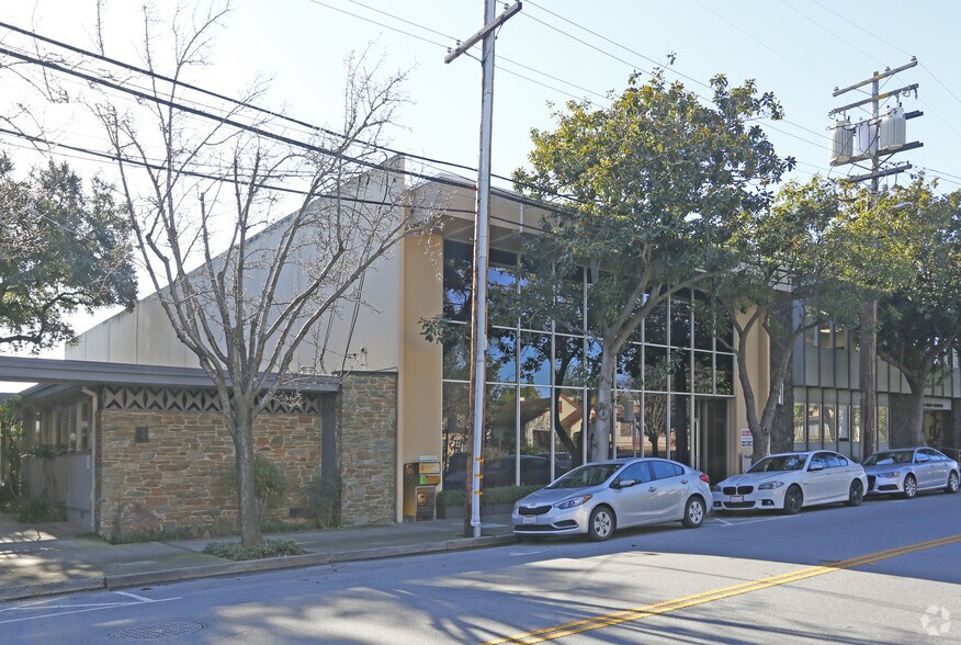 More Photos Of 845 Oak Grove Ave, Menlo Park Office For Lease