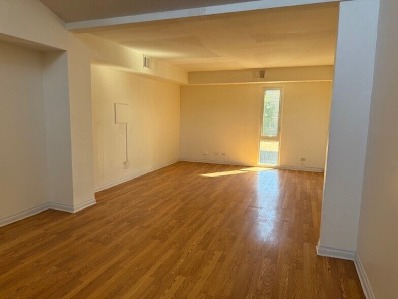 More Photos Of 100 S Madison St, Denver Loft Creative Space For Lease